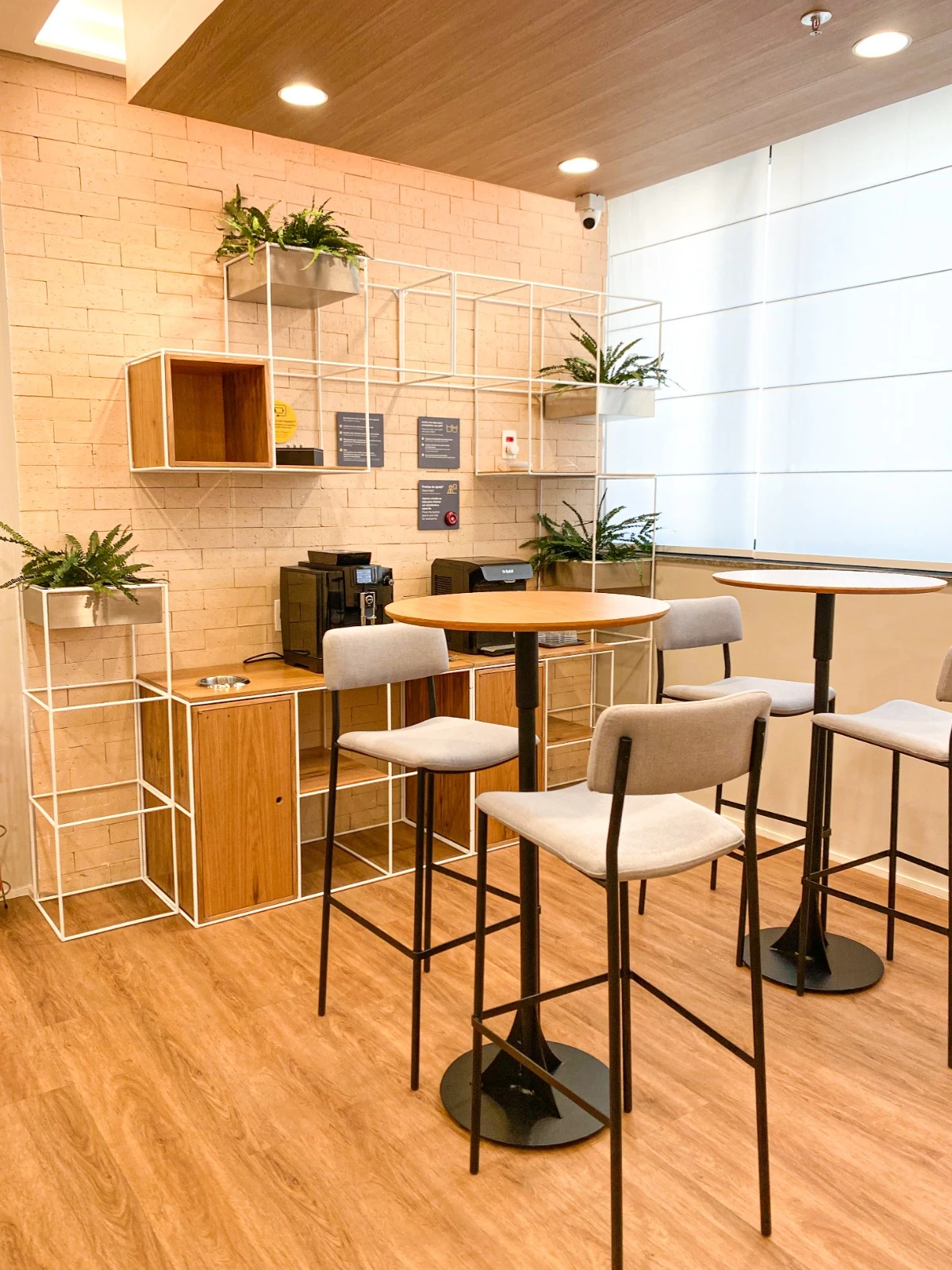 Sala de espera do consultório de acupunturista na Bela Vista